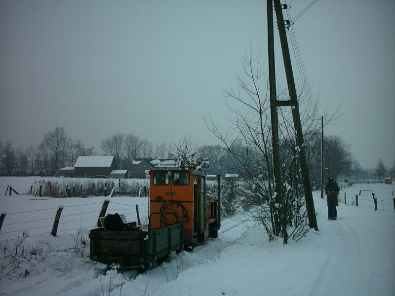 2004-02-28 Streckenfahrt im Schnee.