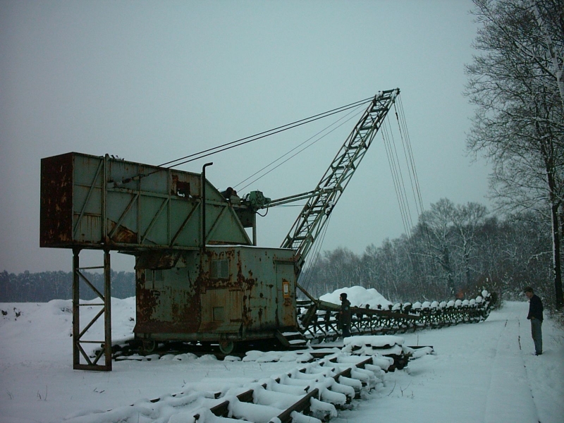 2004-02-28 Eimerkettenbagger.